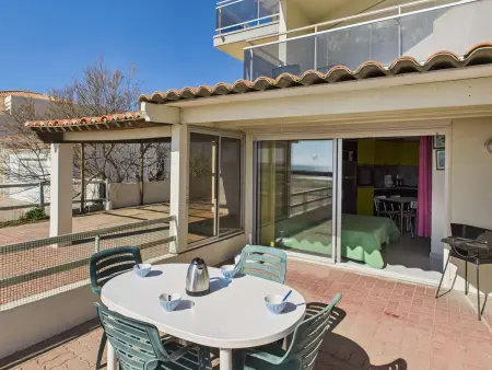 Studio cabine RDC, terrasse, 4 pers, parking, Appartement 4 personnes à Le Grau d'Agde - Photo 9