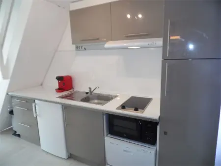 Studio mezzanine avec loggia, 4 couchages, parking privé - Photo 3