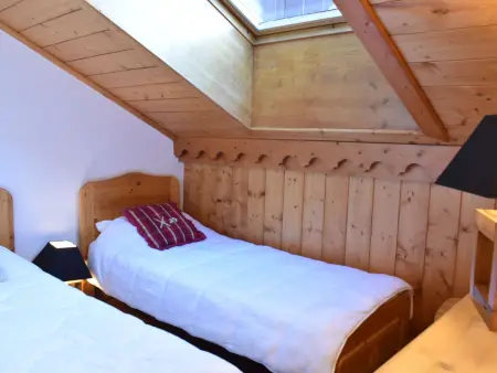 Confort et commodités à Méribel Village, 3 chambres, balcon sud, parking couvert, à 150m des remontées - Photo 14