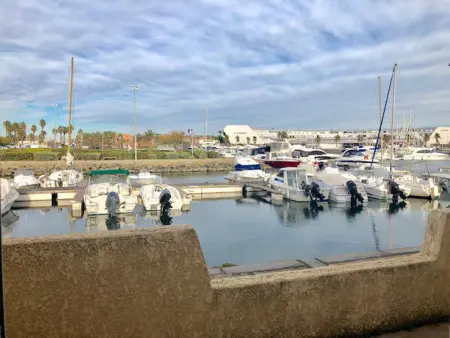 Villa climatisée 4 pers avec piscine, parking au Cap d'Agde - Photo 1