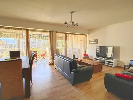 Appartement 4 pièces avec terrasse, climatisation, parking privé au cœur d'Ajaccio - Photo 2