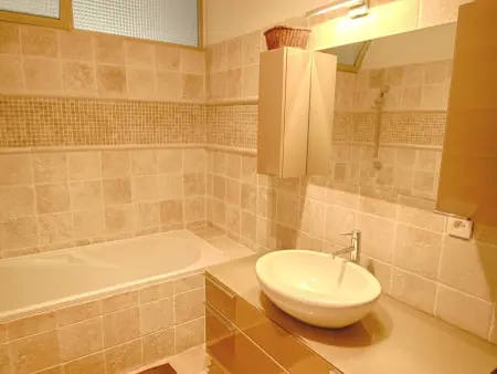 Appartement 4 pièces avec terrasse, climatisation, parking privé au cœur d'Ajaccio - Photo 13