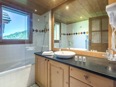 Appartement cosy avec piscines et spa, pied de pistes, 8 pers, cheminée, parking, animaux admis - Photo 2