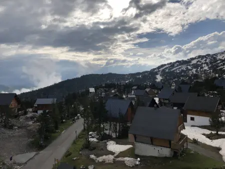 Studio 6 pers, à côté des pistes, parking & ascenseur, casier à skis, proche commerces - Photo 9