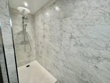 Appartement de luxe en bord de mer avec climatisation - Photo 20