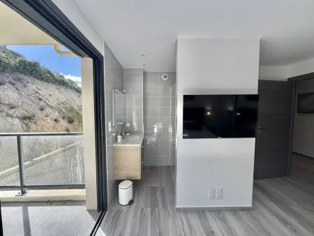 Appartement de luxe en bord de mer avec climatisation - Photo 24