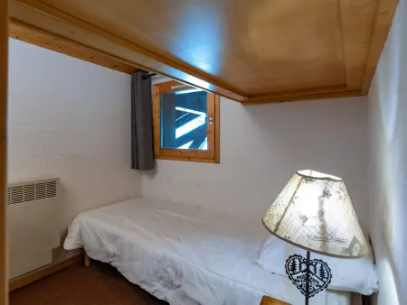 Chalet cosy à Méribel avec mezzanine et cuisine équipée - Photo 11