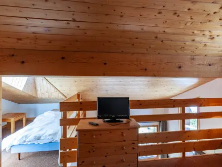 Chalet cosy à Méribel avec mezzanine et cuisine équipée - Photo 14