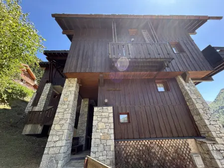 Chalet cosy à Méribel avec mezzanine et cuisine équipée - Photo 21