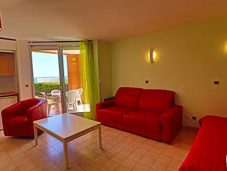 Rez-de-jardin avec accès piscine et mer, parking privé - Photo 1