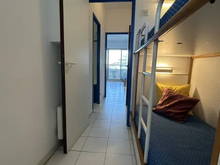 Studio à Villeneuve-Loubet Plage avec Parking Privé, 2/4 Couchages - Photo 5