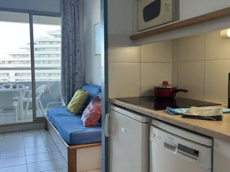 Studio à Villeneuve-Loubet Plage avec Parking Privé, 2/4 Couchages - Photo 11