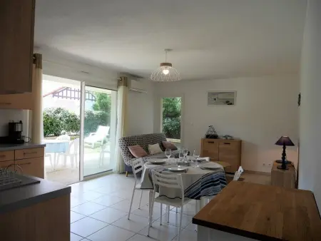 Appartement cosy à Capbreton: Jardin, Terrasse, Parking, Wi-Fi, à 300m de la Plage - Photo 4