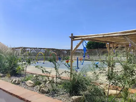 T2 calme avec terrasse et accès à la piscine au bord du lac - Photo 17