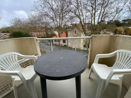 Charmant T2 à Arcachon, accès direct plage, parking privé - Photo 4