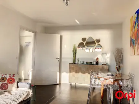 Splendide 2 pièces climatisé avec piscine et garage privé - Photo 5
