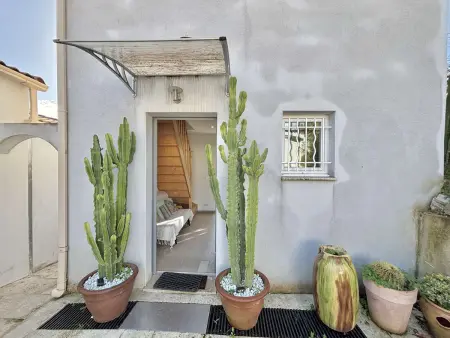 Studio Duplex Climatisé avec Terrasse à Porticcio, Proche Plages et Commodités, Internet Inclus - Photo 19
