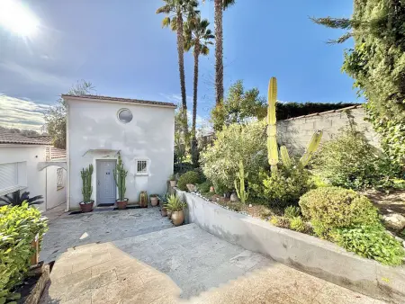 Studio Duplex Climatisé avec Terrasse à Porticcio, Proche Plages et Commodités, Internet Inclus - Photo 24