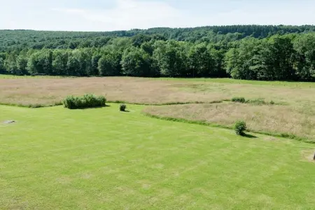 Aux Fleurs des Champs, Gîte à Ferrières avec Sauna et Jardin - Photo 3