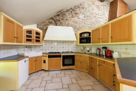 Aux Fleurs des Champs, Gîte à Ferrières avec Sauna et Jardin - Photo 8