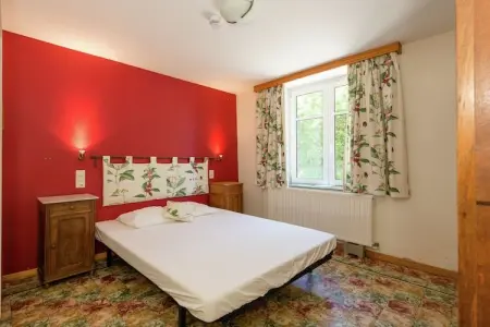 Aux Fleurs des Champs, Gîte à Ferrières avec Sauna et Jardin - Photo 9