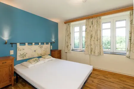 Aux Fleurs des Champs, Gîte à Ferrières avec Sauna et Jardin - Photo 10