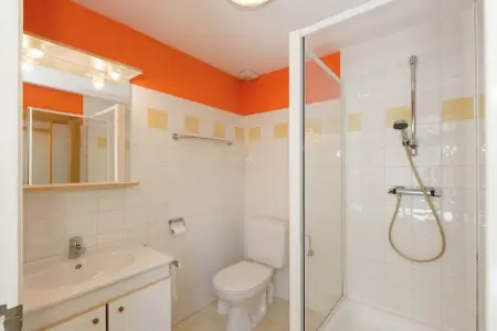 Aux Fleurs des Champs, Gîte à Ferrières avec Sauna et Jardin - Photo 24