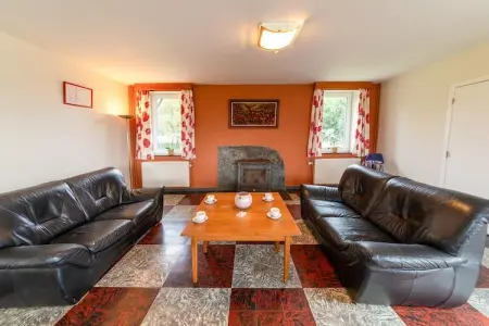 Aux Quatre Saisons, Grande Villa avec Bain à Bulles - Photo 1