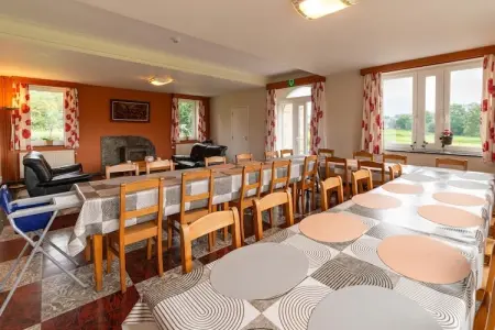 Aux Quatre Saisons, Grande Villa avec Bain à Bulles - Photo 14