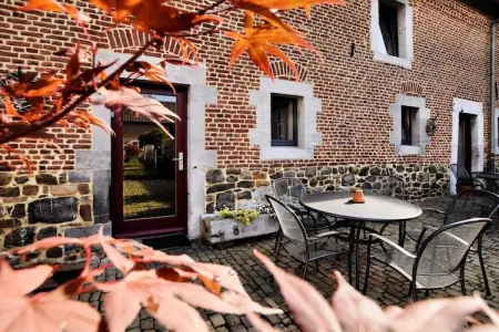 Hof van Aken, Confortable maison de vacances avec terrasse à Richelle - Photo 1