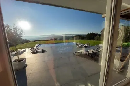 SPLENDID VIEW AYWAILLE, Chalet avec piscine privée à Aywaille - Photo 1