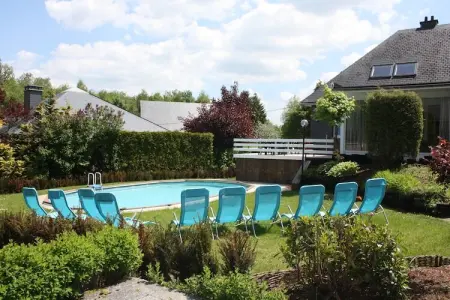 En Chanteraine, Maison spacieuse avec jardin - Photo 6