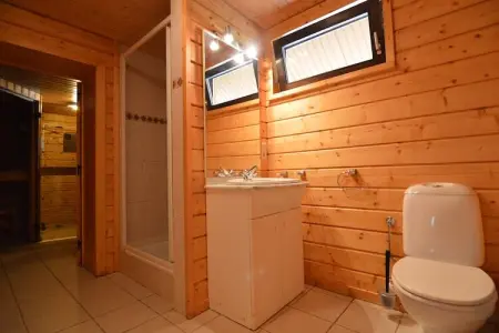 Névada pour huit, Chalet pittoresque à Ovifat - Photo 16