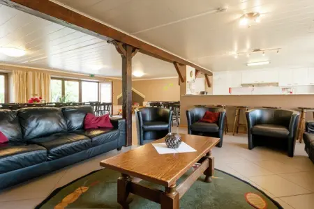 La Fermette, Gîte moderne avec jardin privé près de la forêt à Waimes - Photo 2