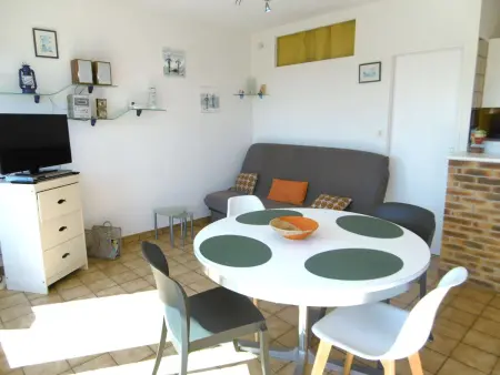 Studio cabine 50m plage, jardin, animaux admis, parking - Photo 3