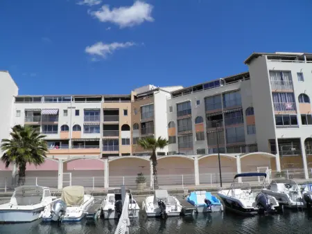 Charmant 2 pièces mezzanine, terrasse, parking et climatisation à Sète - Photo 9