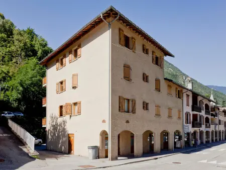 Appartement 2 Chambres avec Balcon et Wifi à Brides-les-Bains - Photo 9