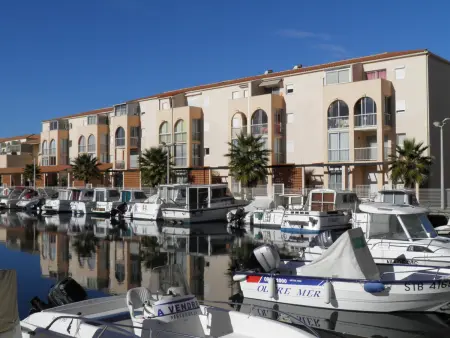 Charmant 2 pièces avec parking, tennis et loggia à 300m de la plage - Photo 13