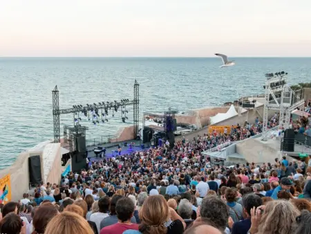 Charmant 2 pièces avec parking, tennis et loggia à 300m de la plage - Photo 21