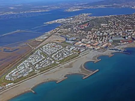Charmant 2 pièces avec parking, tennis et loggia à 300m de la plage - Photo 24
