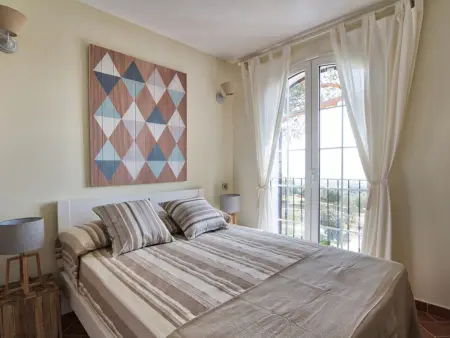 Appartement calme avec piscine, 5 pièces 8 couchages - Ajaccio, Corse du Sud - Photo 11