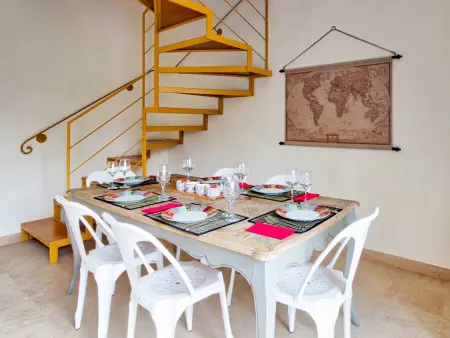 Appartement calme avec terrasse, jardin et piscine à Ajaccio - 6 couchages - Photo 3