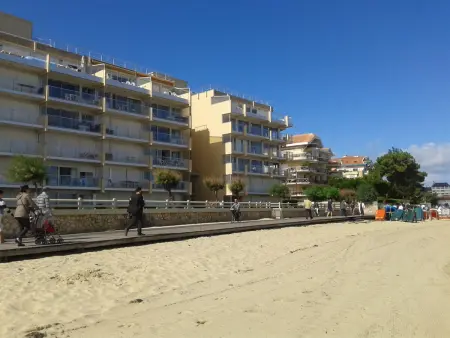 Charmant T2 avec Terrasse Sud, Accès Plage et Parking Sécurisé à Arcachon - Photo 15