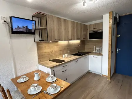 Studio divisible avec balcon, proche des pistes, animaux admis - Photo 1