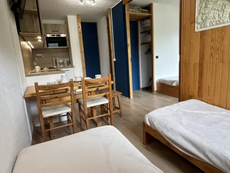 Studio divisible avec balcon, proche des pistes, animaux admis - Photo 3