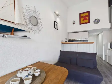 Appartement climatisé 2 pièces à 160m de la plage avec terrasse, parking privé et proche commerces - Photo 6