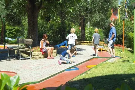 Bungalow Cisano San Vito Cisano di Bardolino-Diamante, Bungalow avec piscine à Cisano di Bardolino - Photo 10