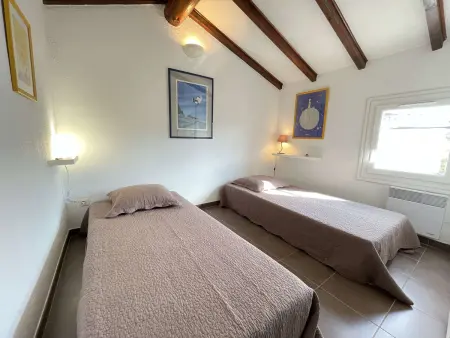 Appart. 3 pièces avec terrasse et vue mer à 500m des plages - Photo 9