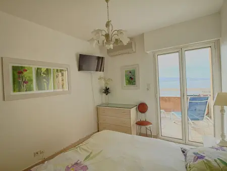Appartement climatisé avec terrasse à Ajaccio, Appartement 4 personnes à Ajaccio - Photo 9