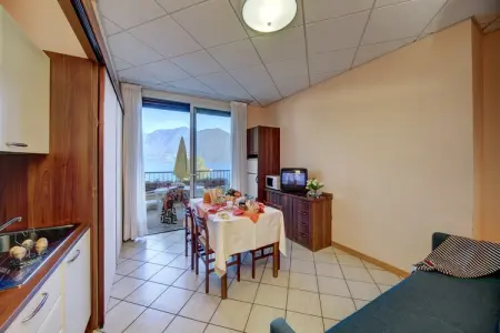 Residence Zust, Verbania Intra-Bilo mansarda, Appartement en bord de mer, Verbania Intra - Photo 3